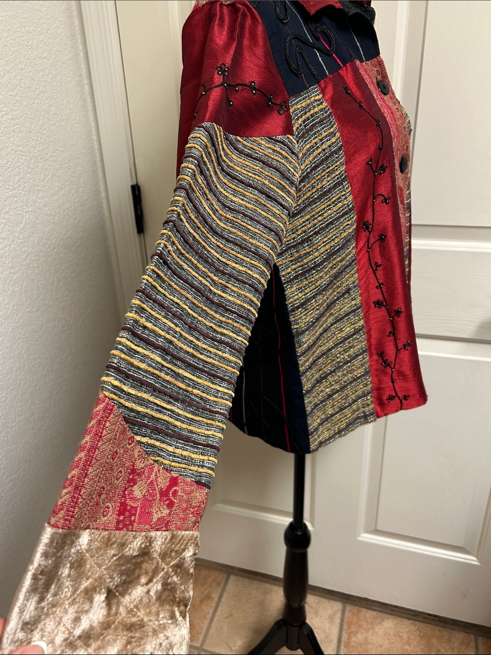 SAG HARBOR Velvet Patchwork Vintage 90s Jewel Tone Boxy Jacket, Size 6 - Picture 10 of 11